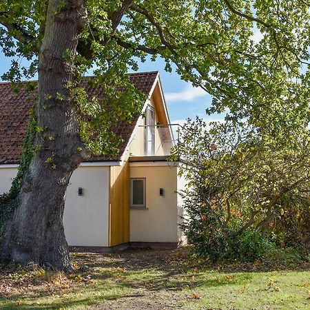 Secretseaview Villa Уест Мърси Екстериор снимка